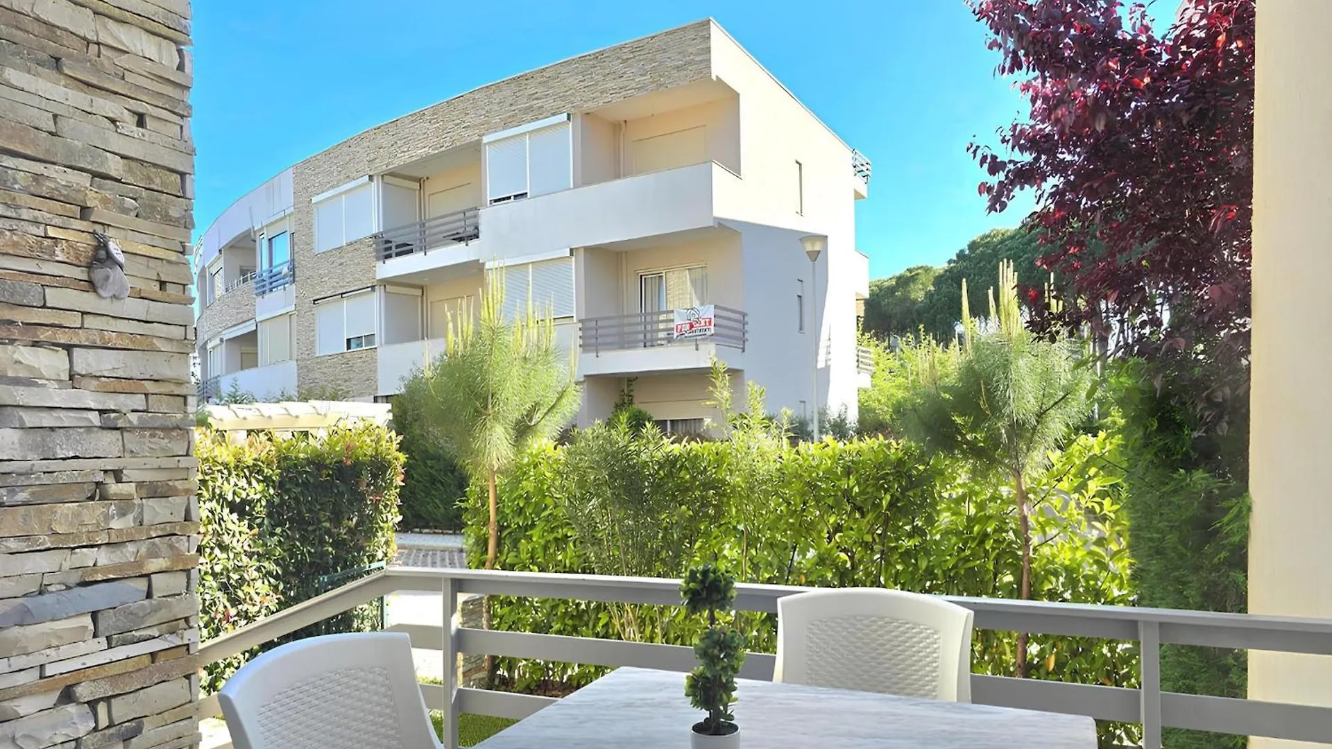 Secure Beach Apartment In Lalzit Bay Plazhi San Pietro Albania